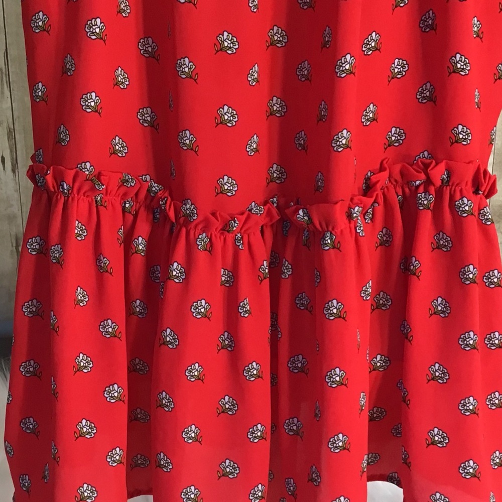 ✨HP✨LOFT Marigold Peplum Halter Tank Top - Picture 9 of 15